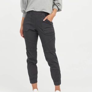 Spanx Stretch Twill Cargo Jogger